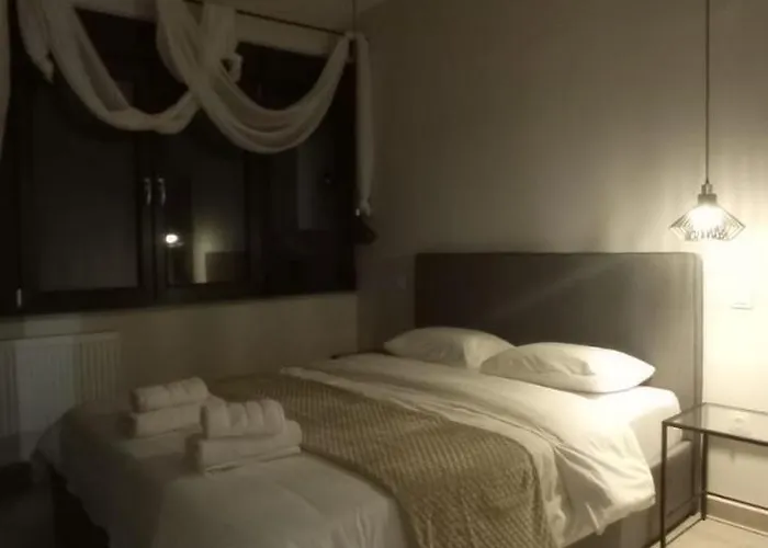 Ellis