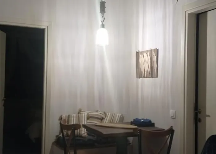 Ellis דירה *