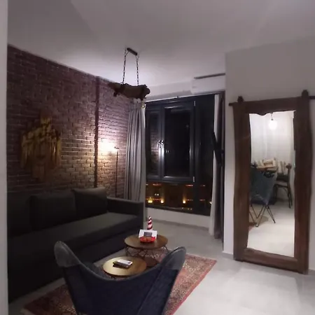 Ellis * Thessaloniki